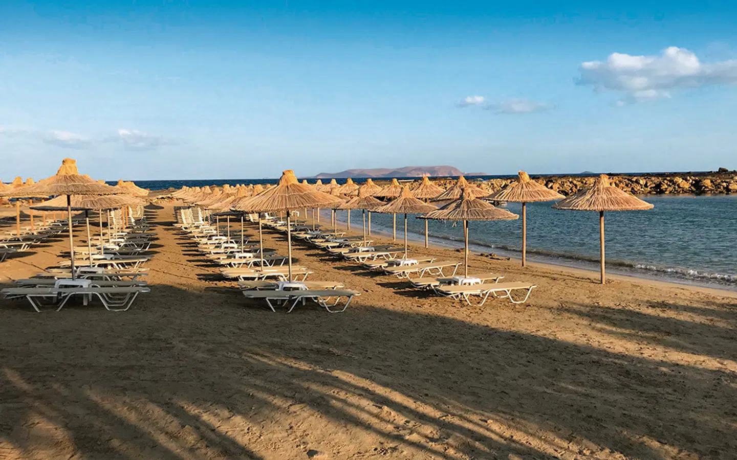 Aphrodite Beach Club Strand