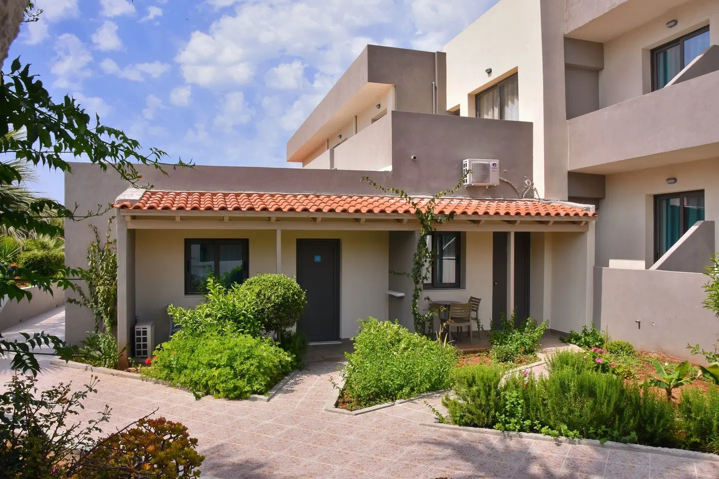 Kalia Beach Hotel EXTERIOR