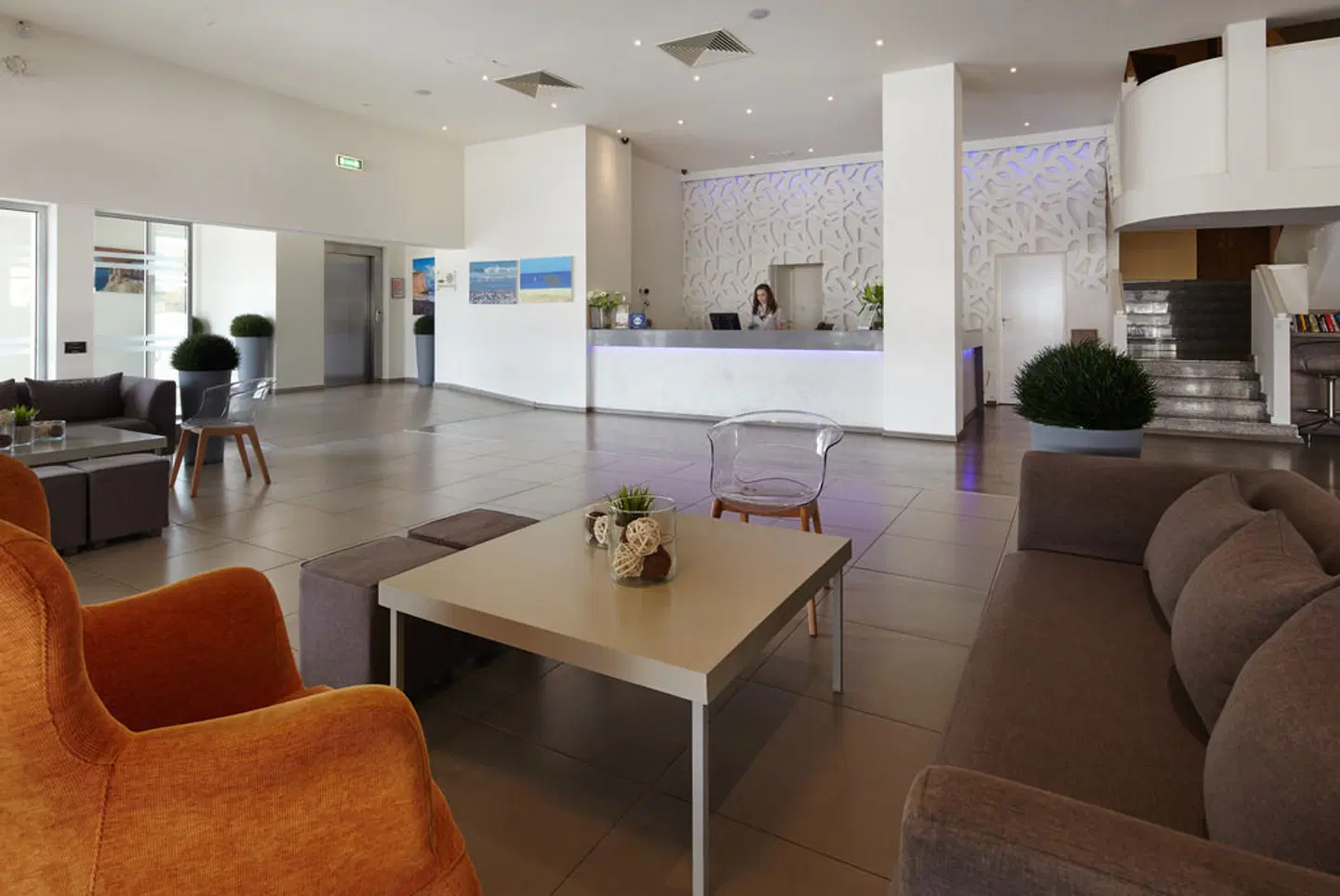 MelpoAntia Suites LOUNGE_LOBBY