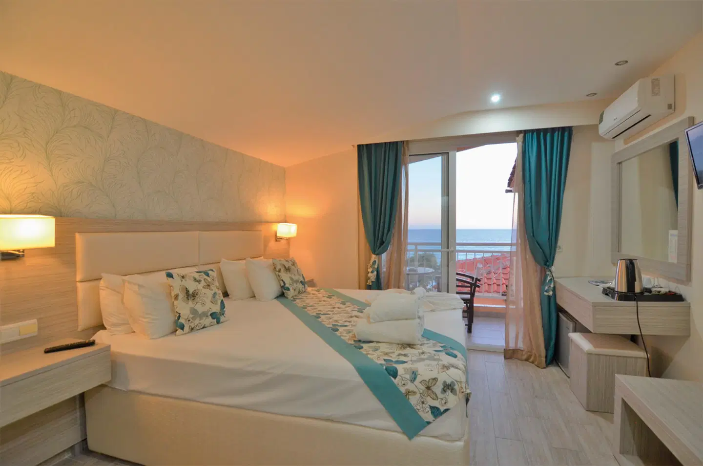 Grand Beach Hotel ROOM_EXAMPLE