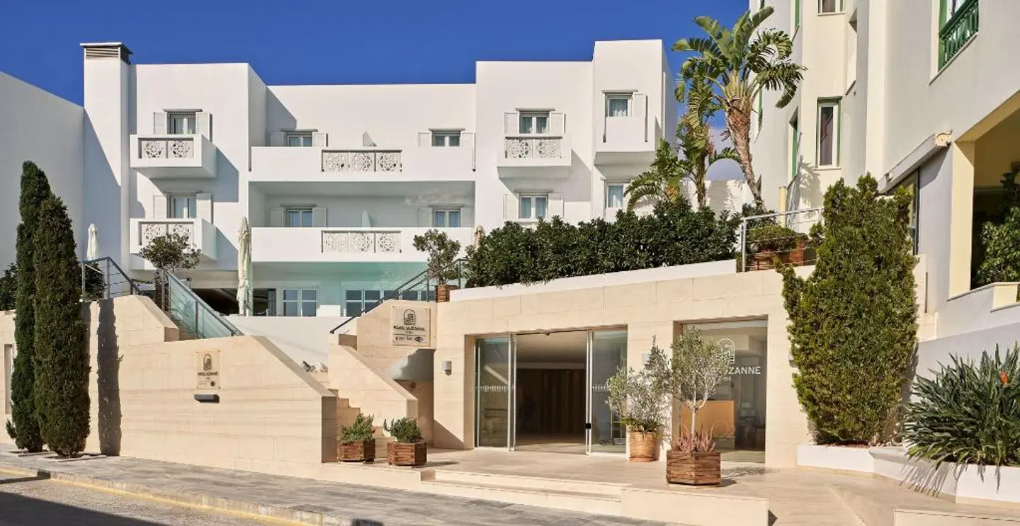 Favie Suzanne Hotel EXTERIOR