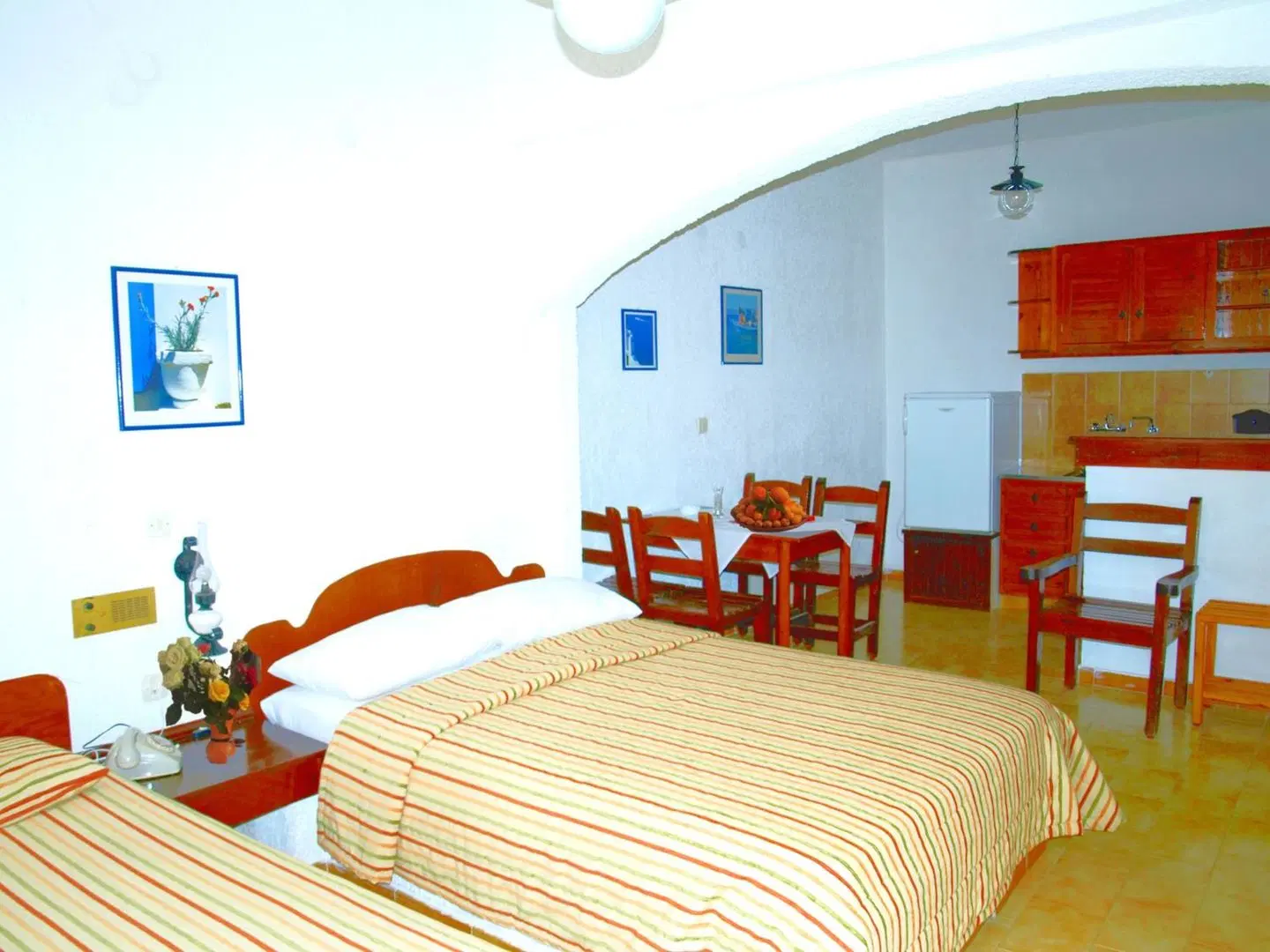 Kastro Studios Apartments ROOM_EXAMPLE