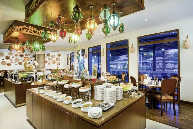 Al Falaj Hotel Restaurant