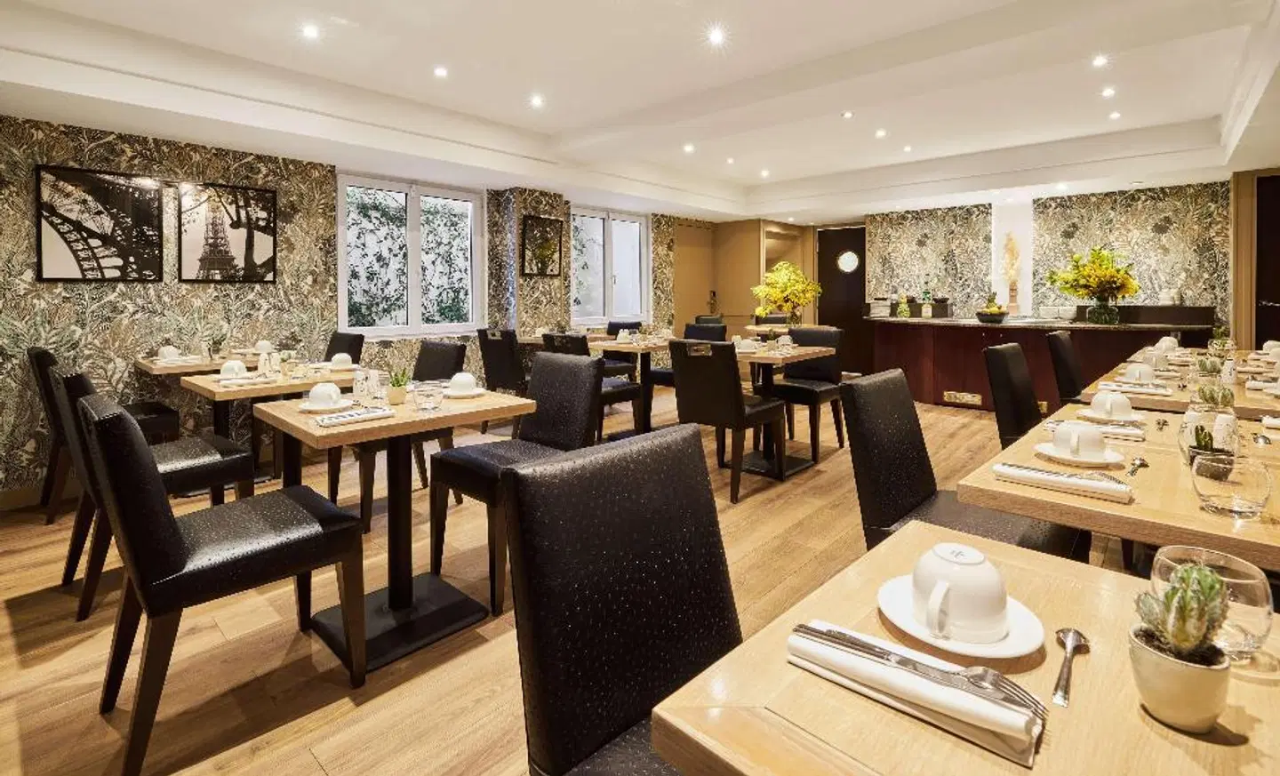 Plaza Tour Eiffel Restaurant