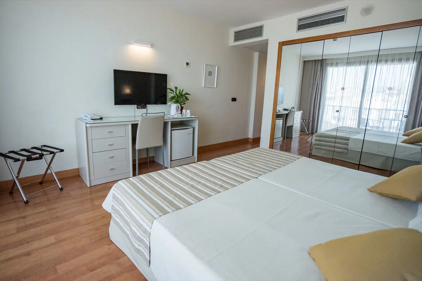 VIK Gran Hotel Costa del Sol ROOM_EXAMPLE