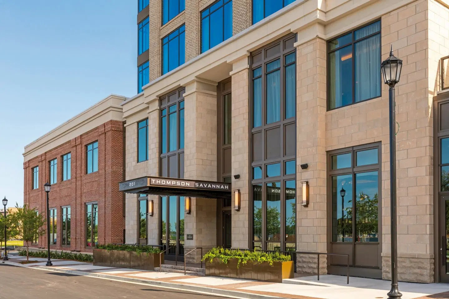 Thompson Savannah EXTERIOR