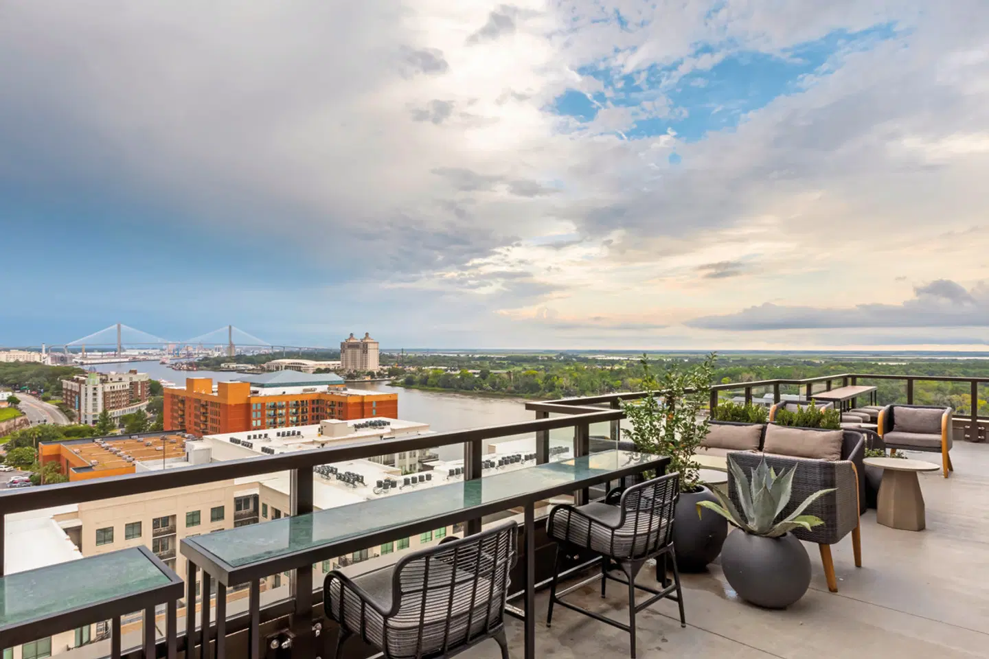 Thompson Savannah Terrasse