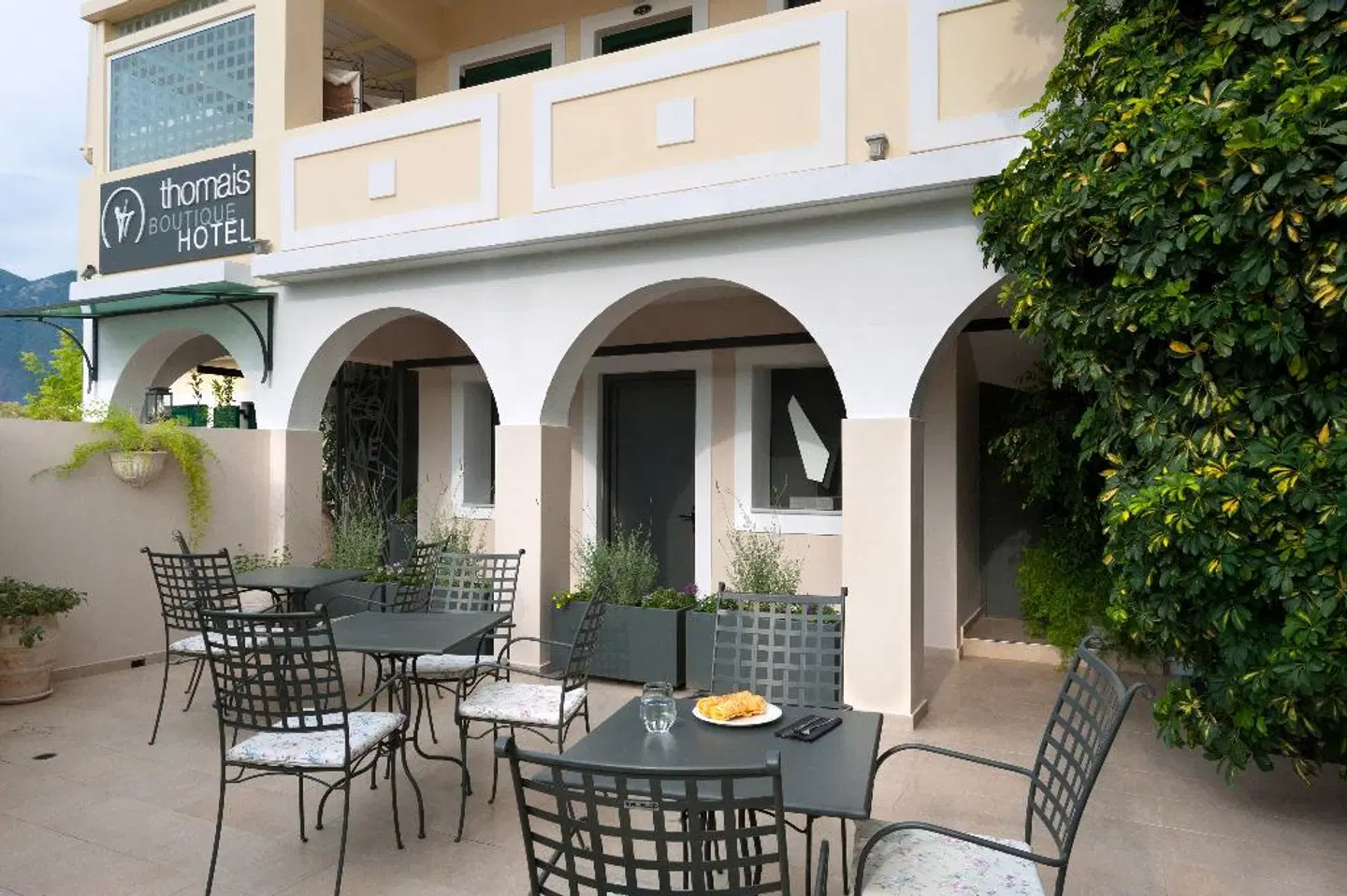 Villa Thomais Boutique Hotel Terrasse