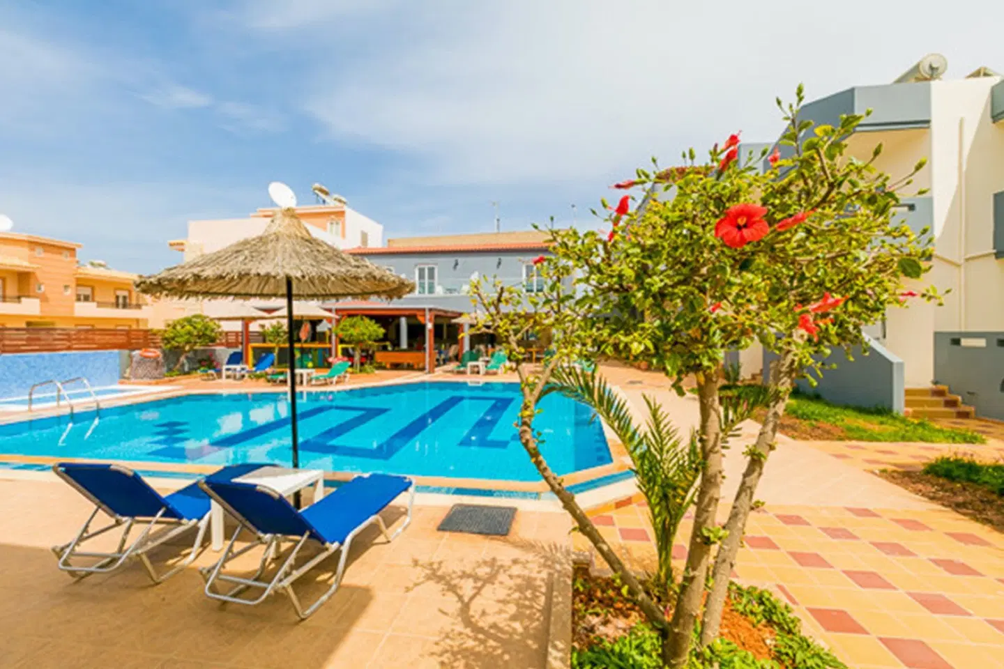 Anthoula Village Hotel OUTDOOR_POOL