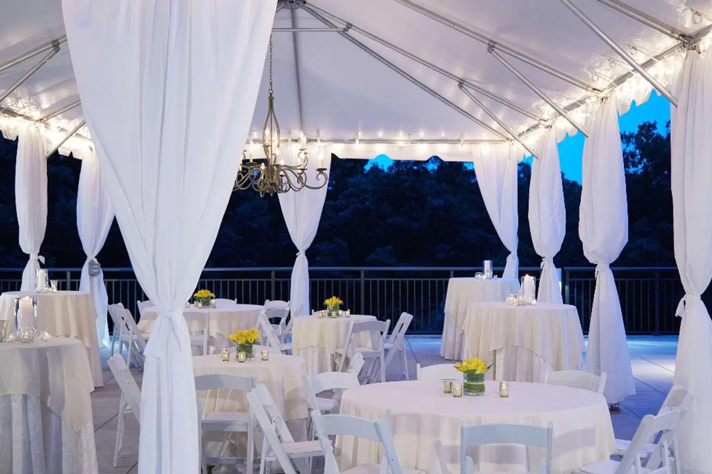 Hyatt Regency Atlanta Perimeter at Villa Christina Restaurant