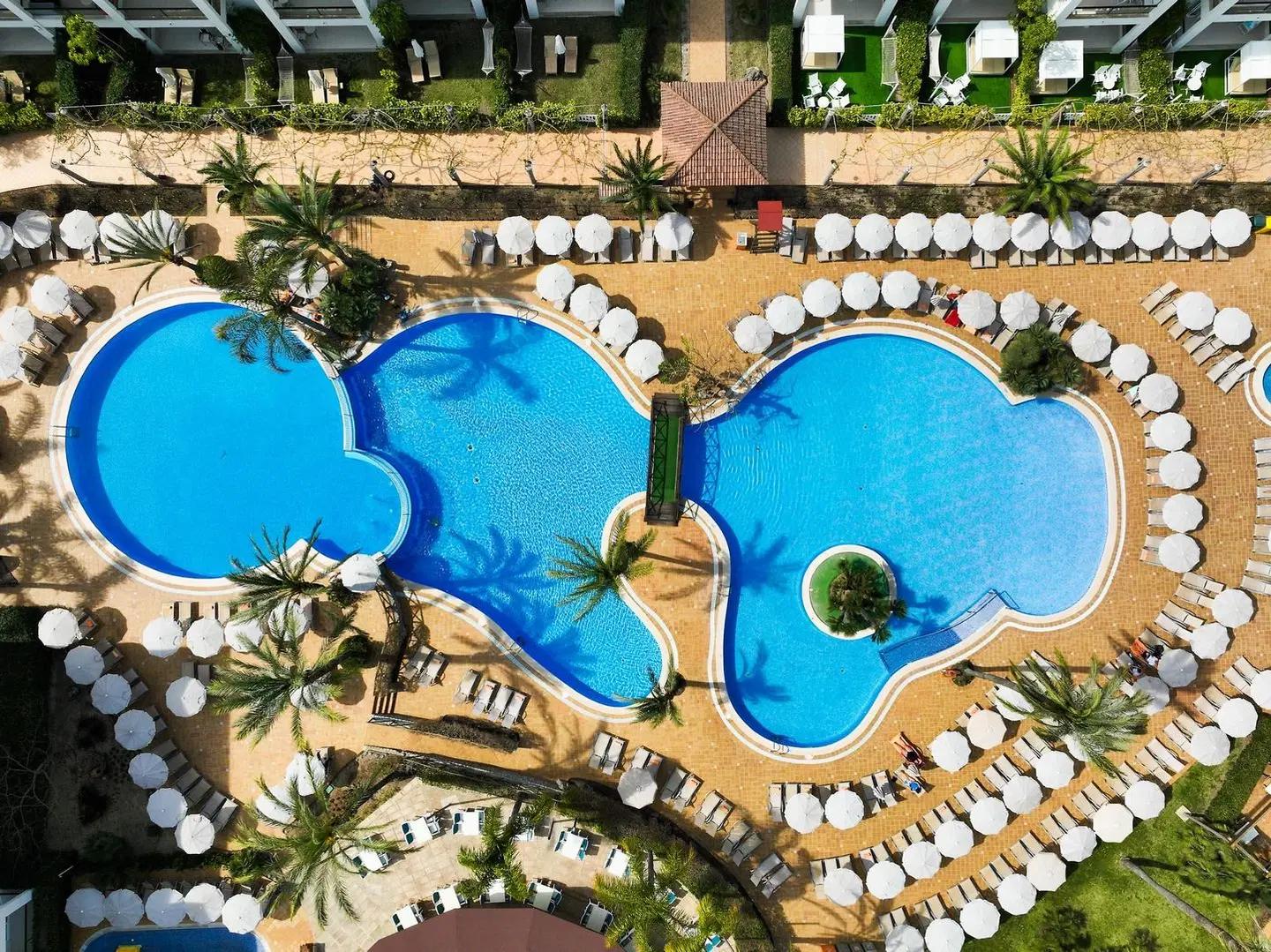 VIVA Blue & Spa OUTDOOR_POOL