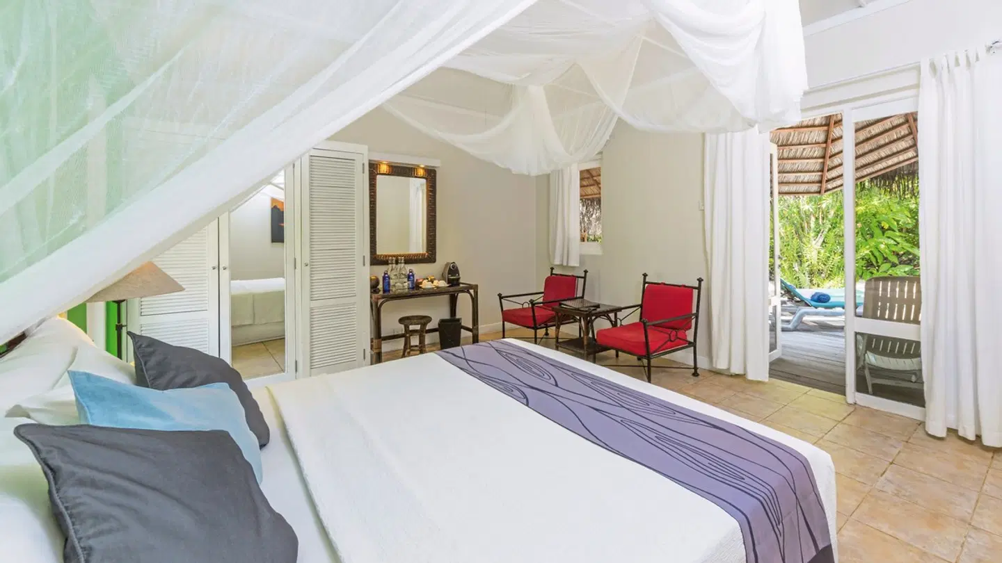 Kuredu Island Resort & Spa ROOM_EXAMPLE