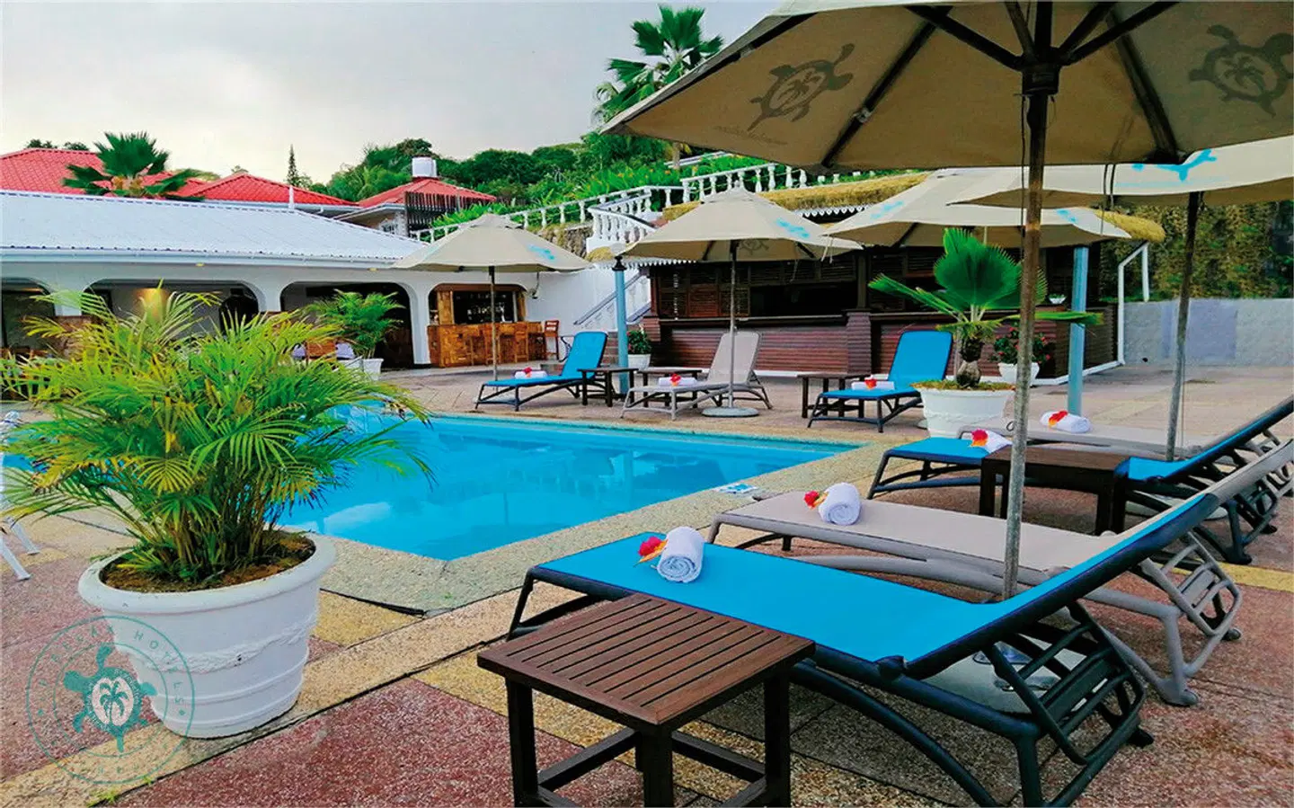 Le Relax Hotel & Restaurant OUTDOOR_POOL