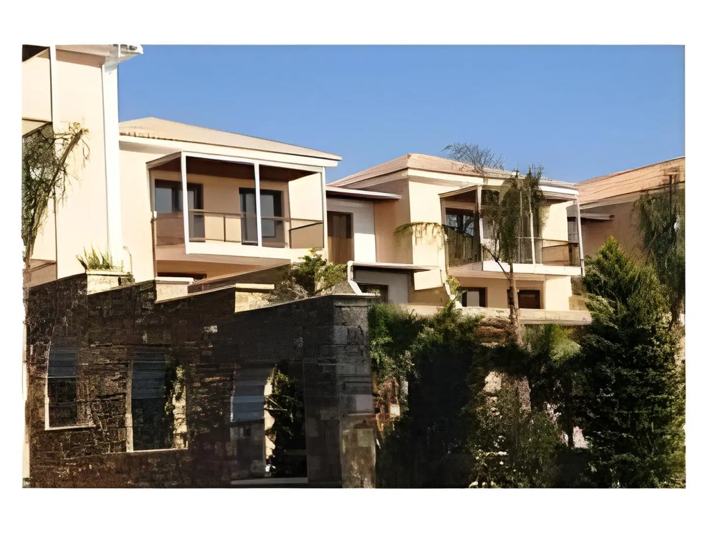 Valis Resort Hotel EXTERIOR