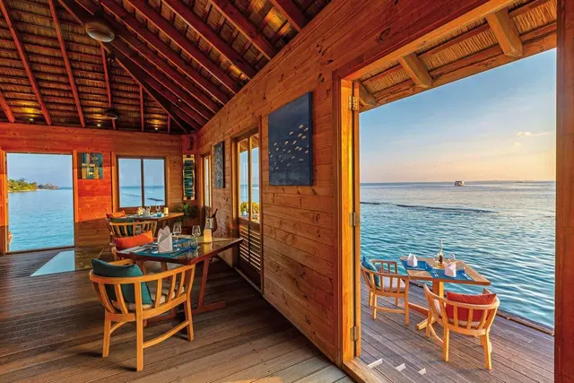 Komandoo Island Resort & Spa Terrasse