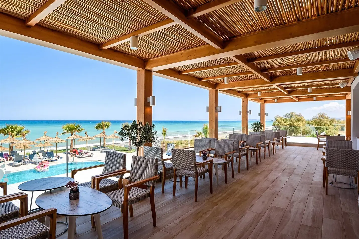 Solimar White Pearl - Adults Only Restaurant