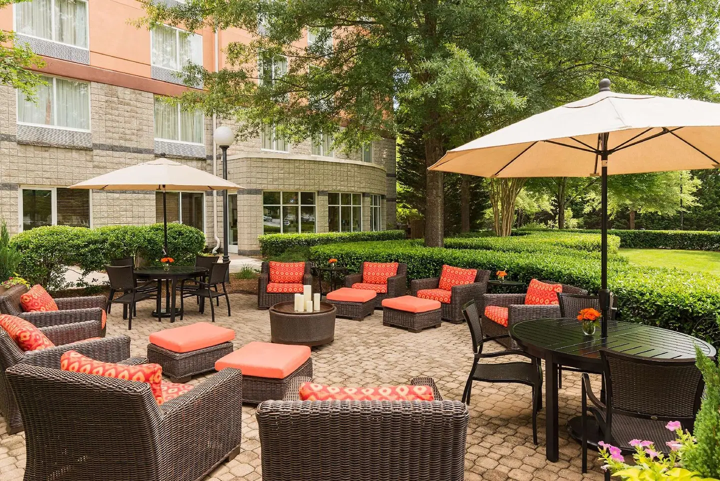 Hilton Garden Inn Atlanta North/Alpharetta Terrasse