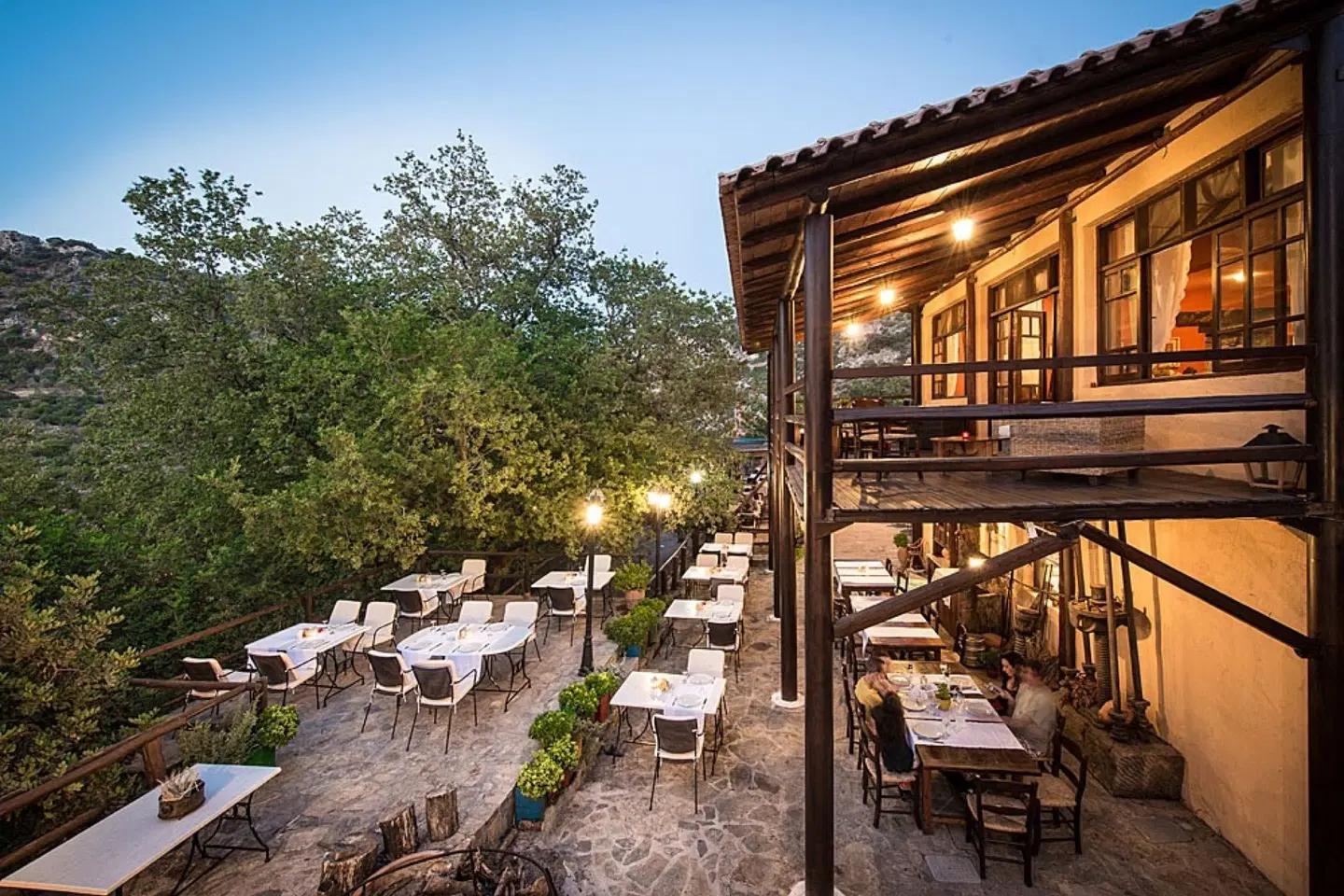 Enagron Ecotourism Village Terrasse