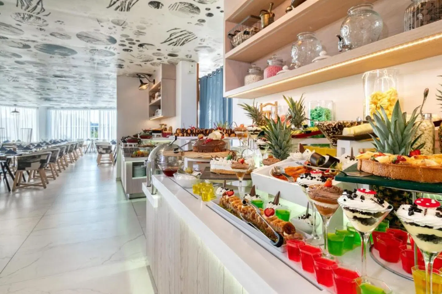 The King Jason Protaras - Adults Only Restaurant