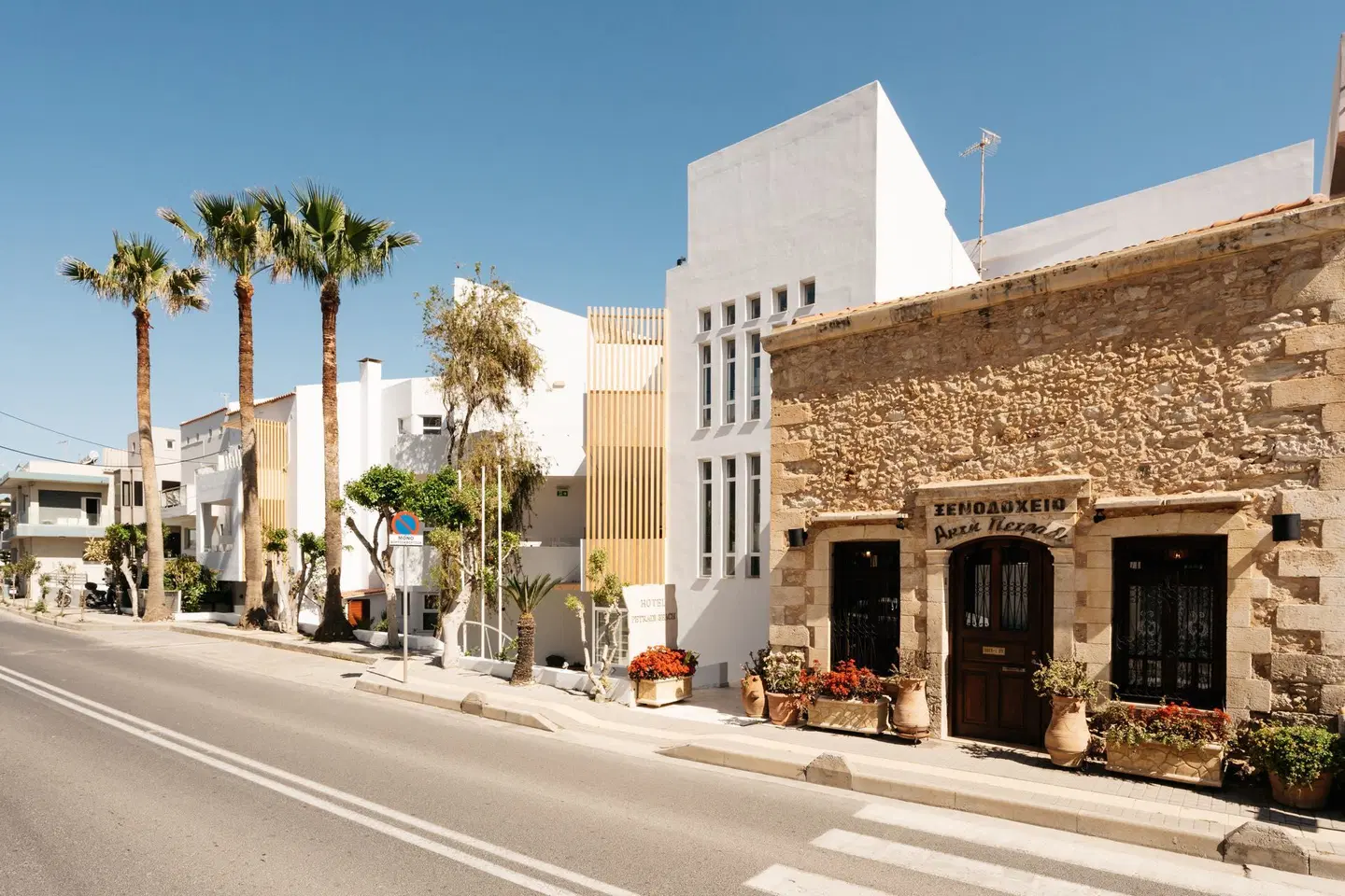 Petradi Beach Hotel EXTERIOR