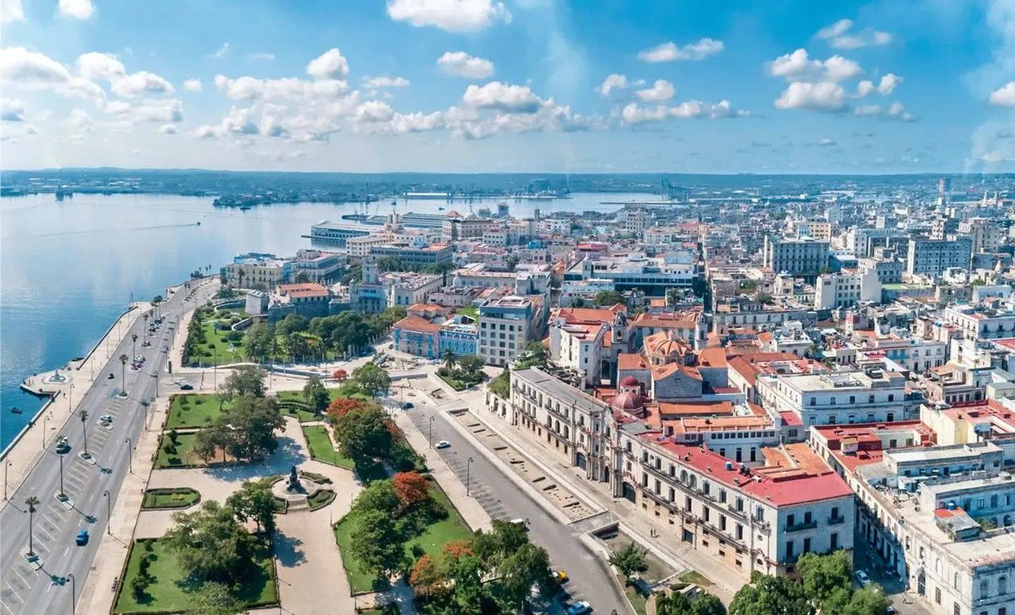 Innside Habana Catedral LANDSCAPE