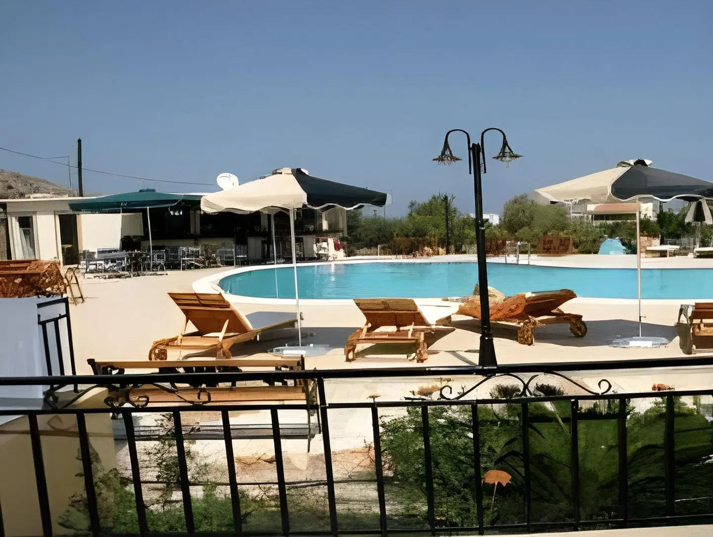 Caesars Gardens Hotel & Spa OUTDOOR_POOL