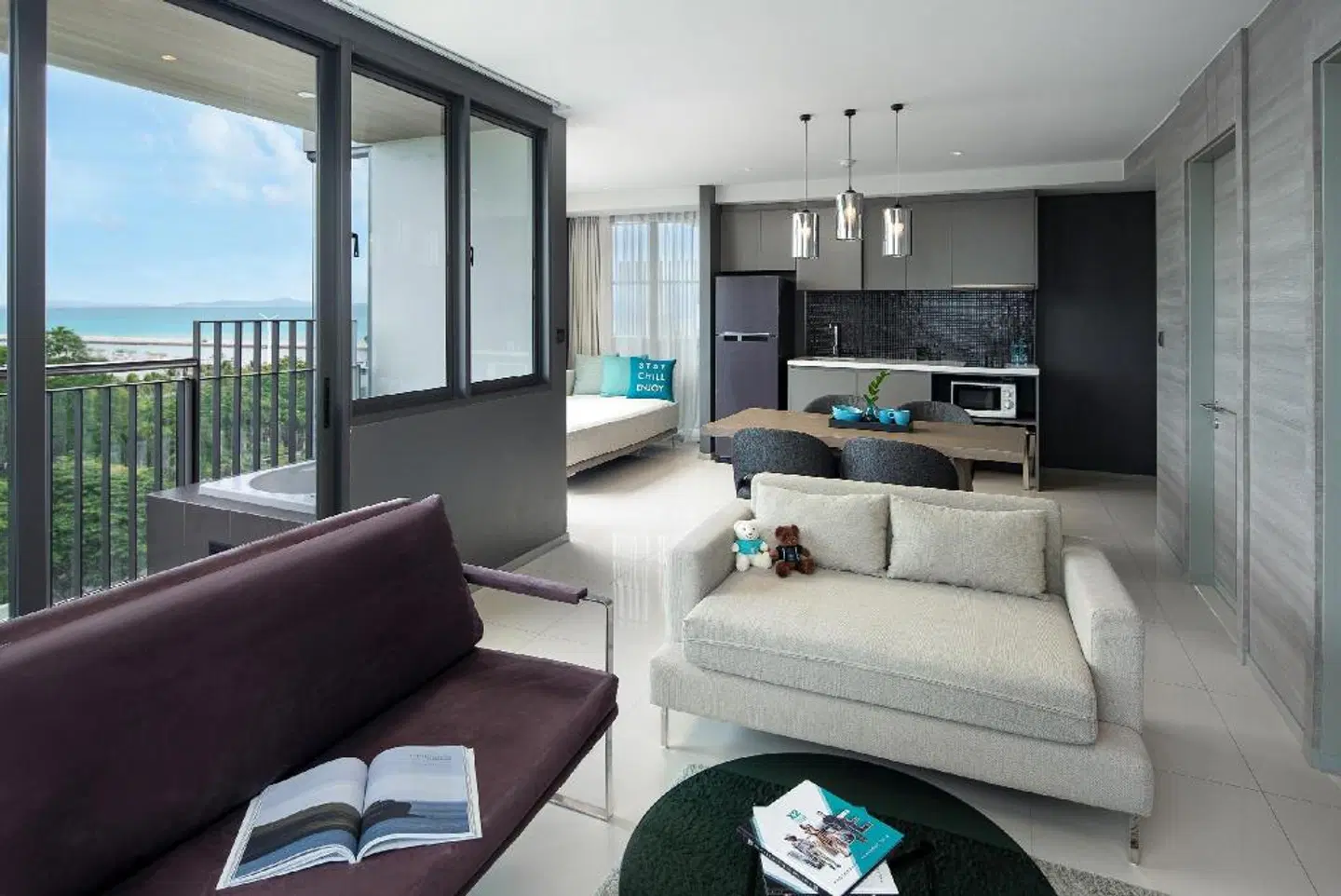 Cross Vibe Pattaya Seaphere ROOM_EXAMPLE