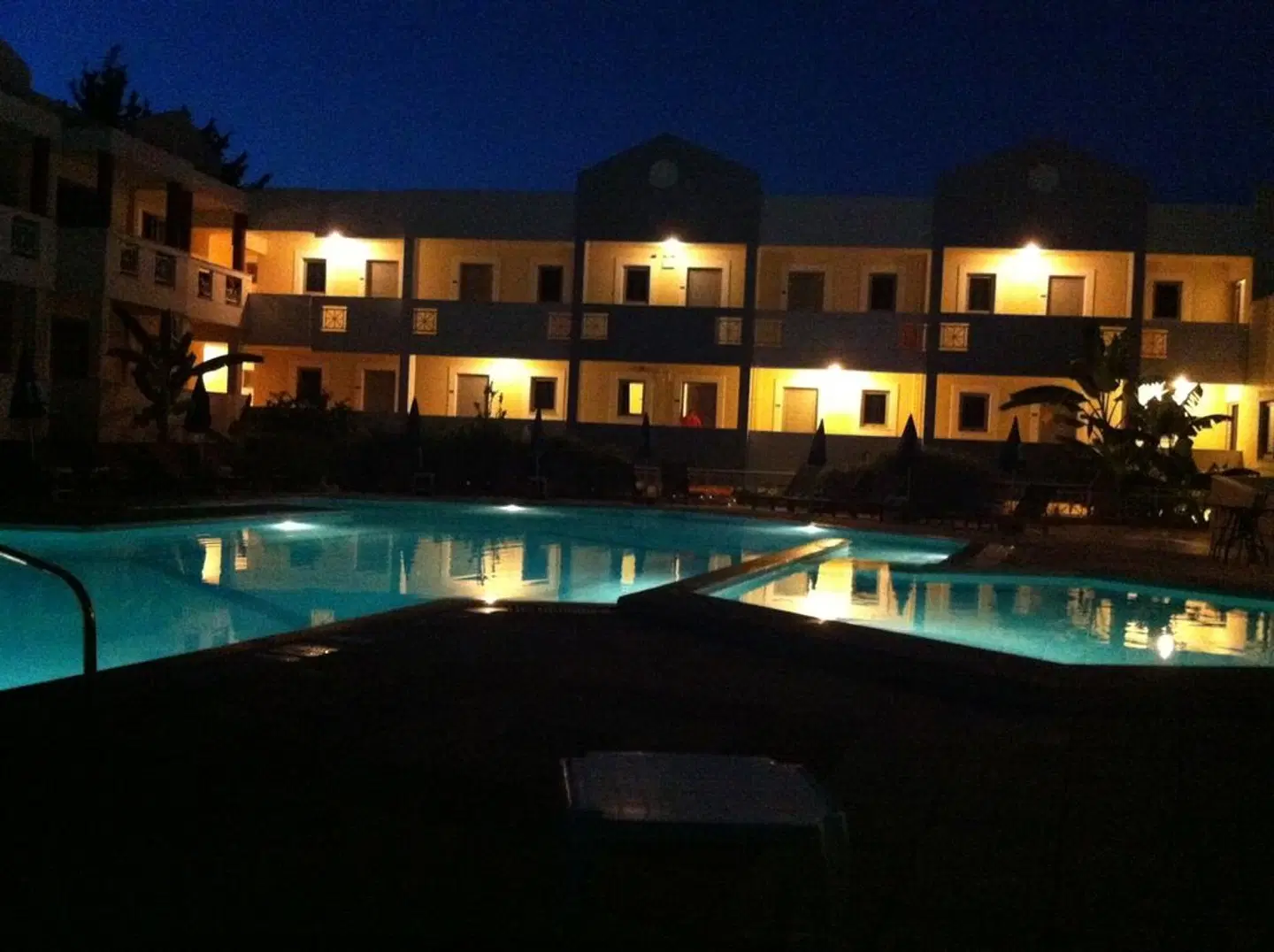 Olga's Paradise Hotel Apartments EXTERIOR