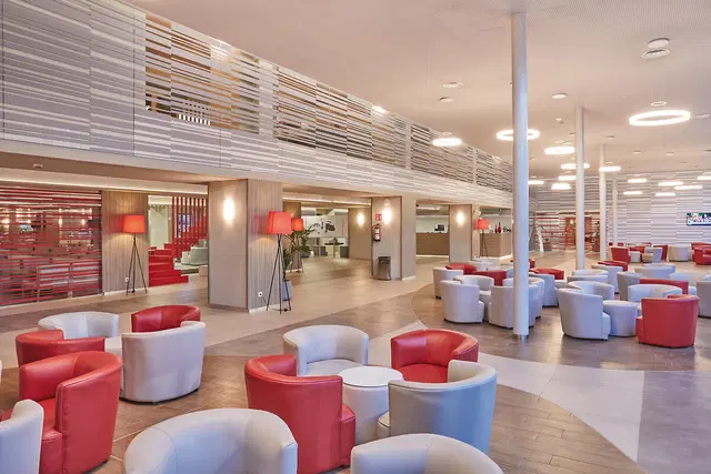 BG Tonga Tower Design Hotel & Suites LOUNGE_LOBBY