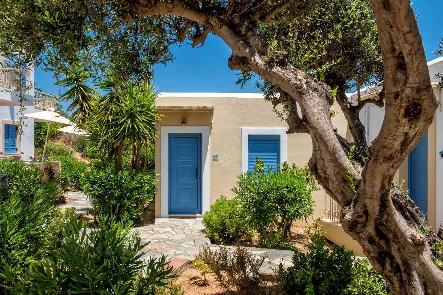 Lofos Apartments EXTERIOR