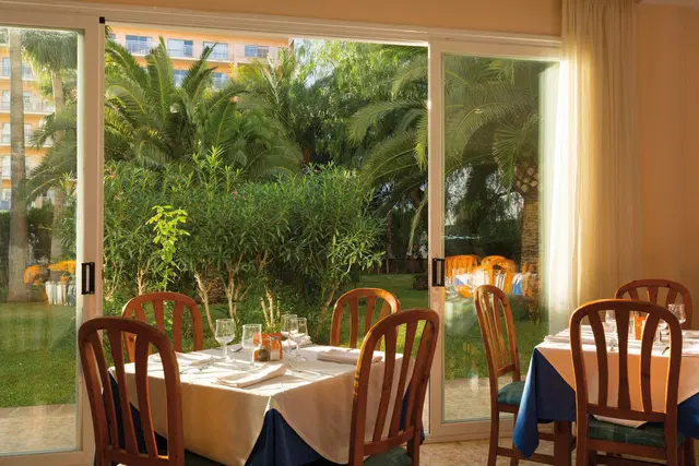 HSM Reina del Mar Restaurant