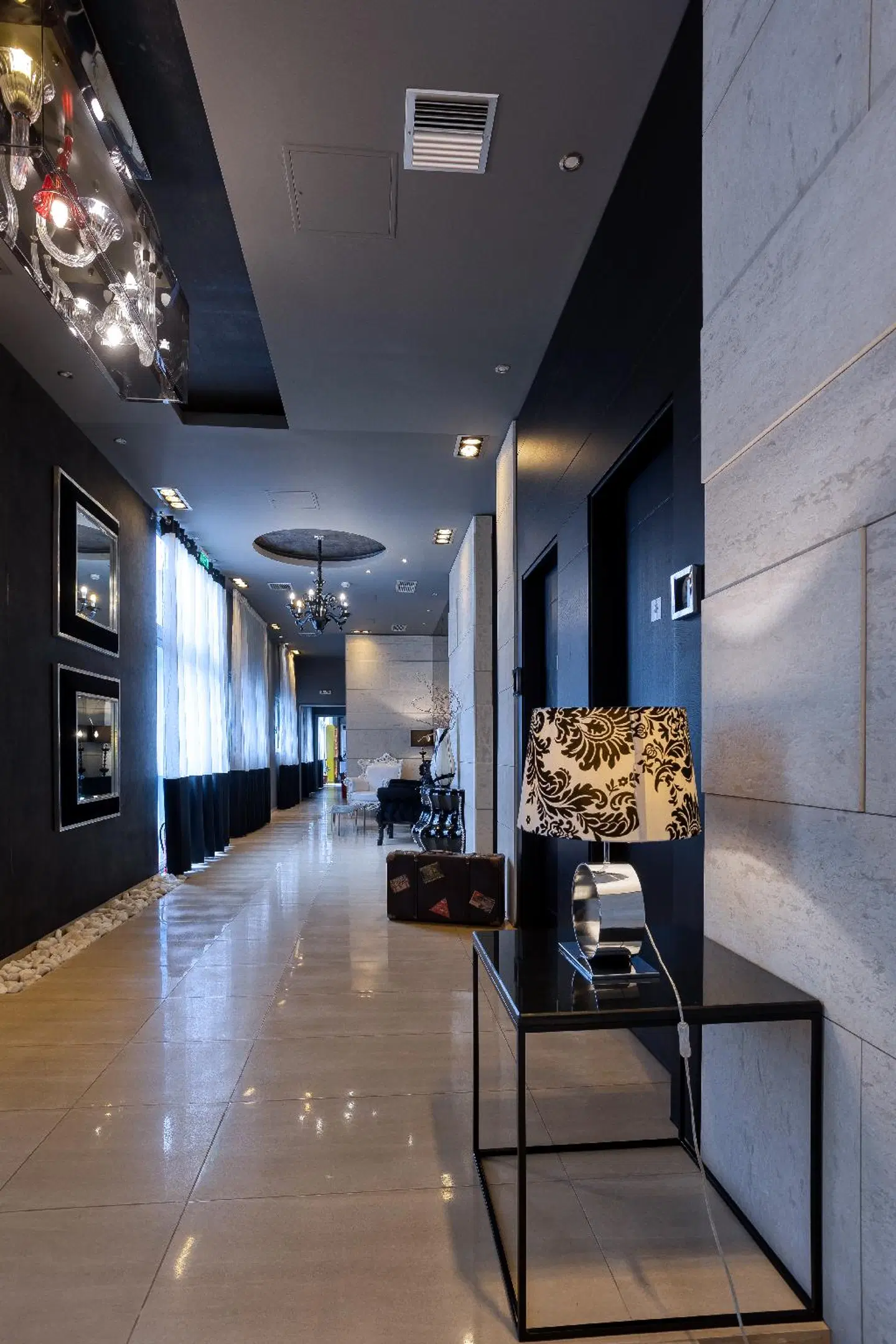 Gallery Art Hotel LOUNGE_LOBBY