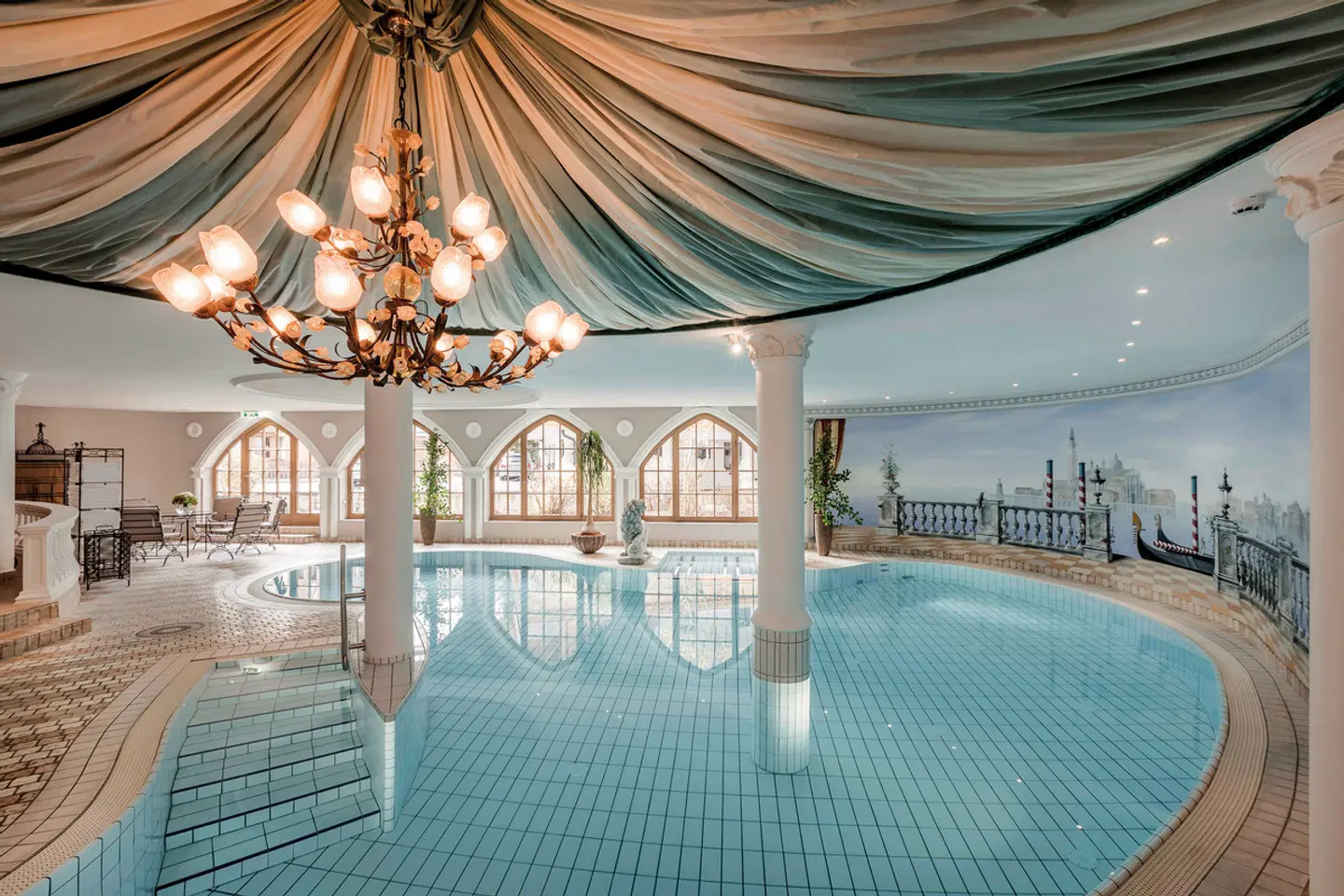 Das Central Hallenbad