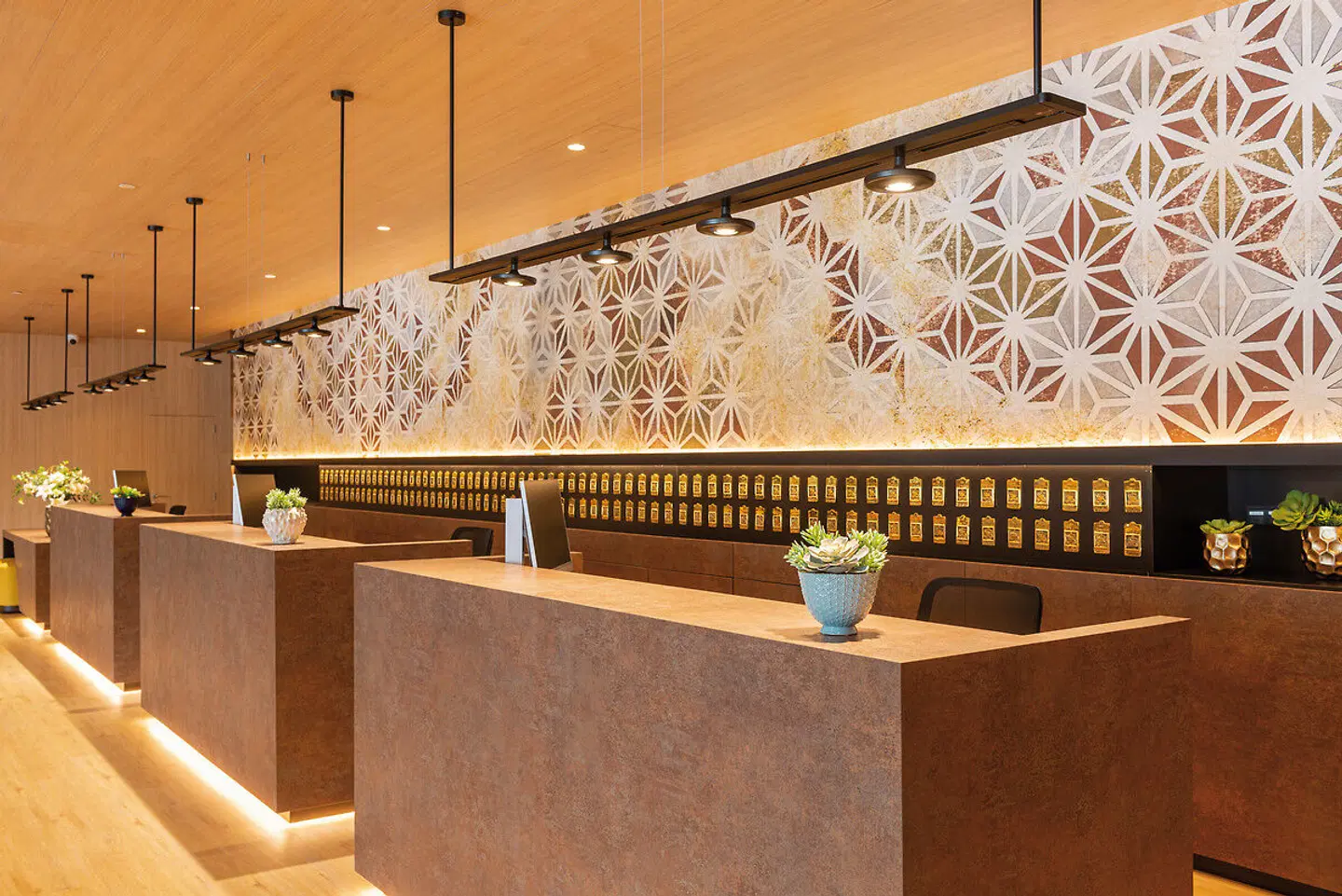 L'Azure Hotel LOUNGE_LOBBY