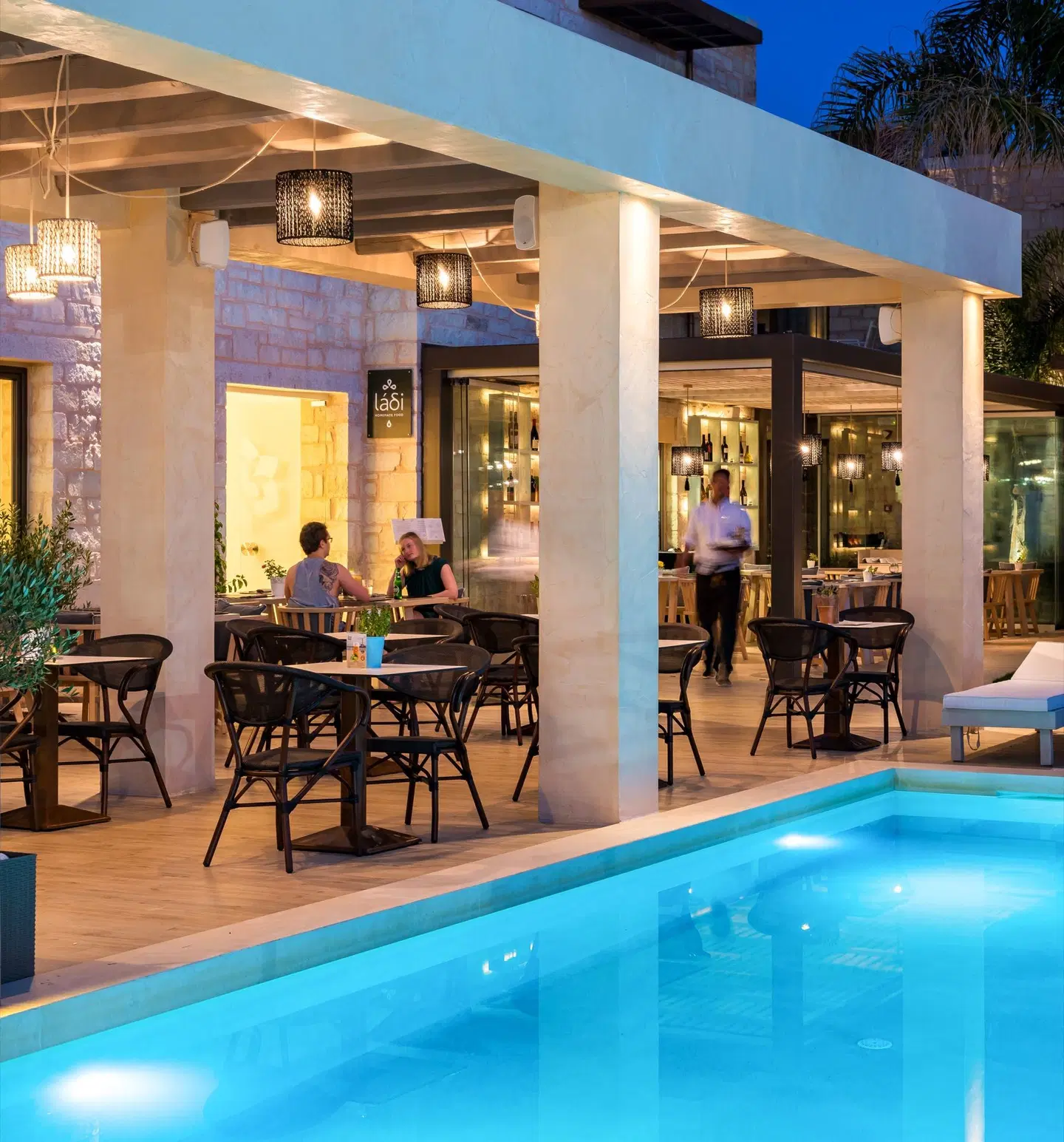 Airis Boutique & Suites Hotel OUTDOOR_POOL