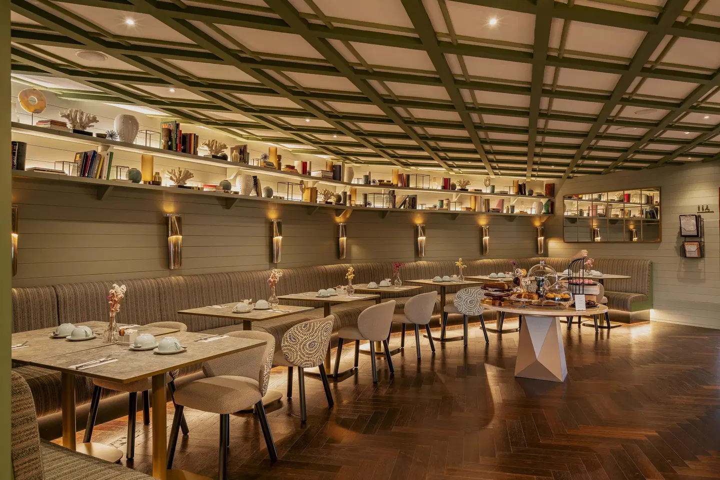 Vincci Mae BREAKFAST_ROOM