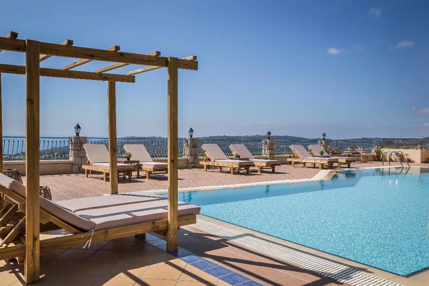 Diana Studios OUTDOOR_POOL