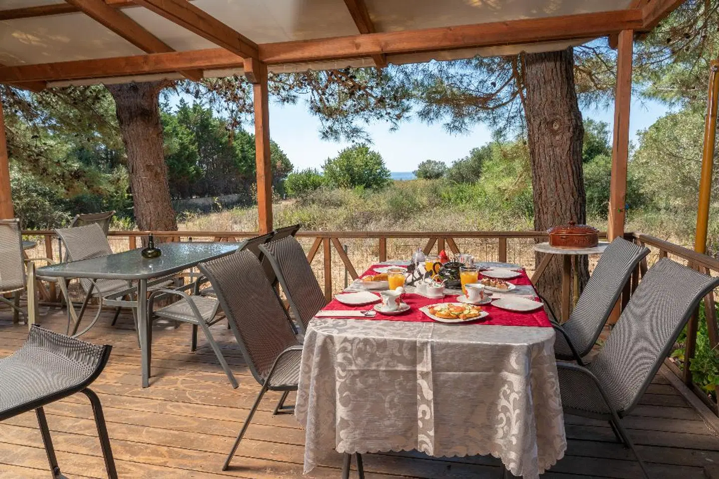 Monambeles Villas Restaurant