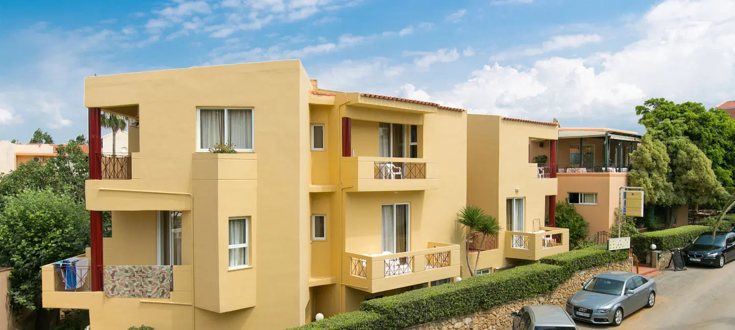 Elotia Hotel EXTERIOR