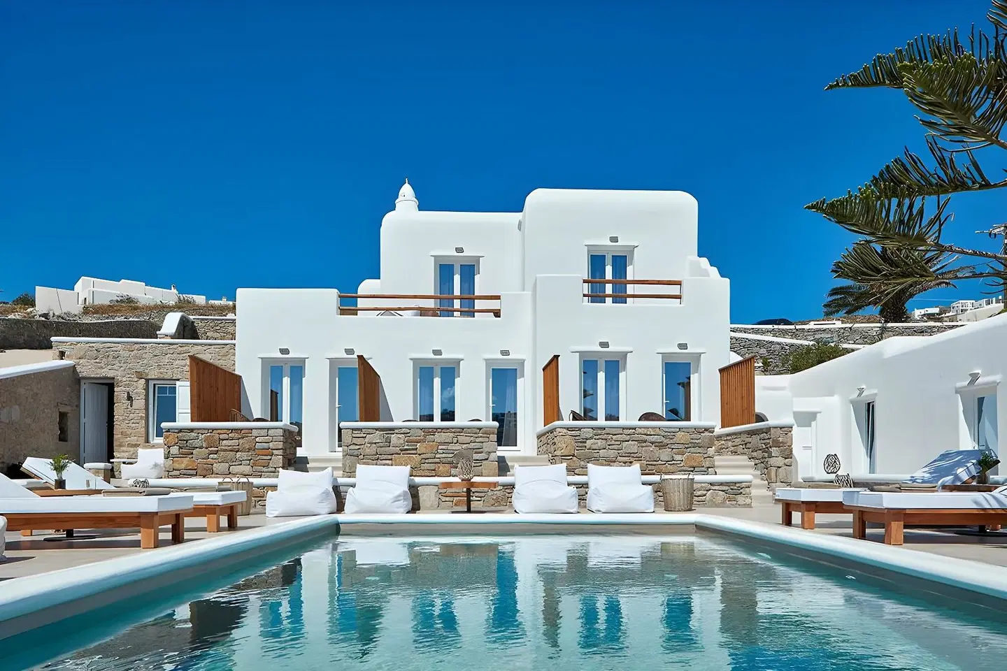 Mykonos Waves Beach House & Suites OUTDOOR_POOL
