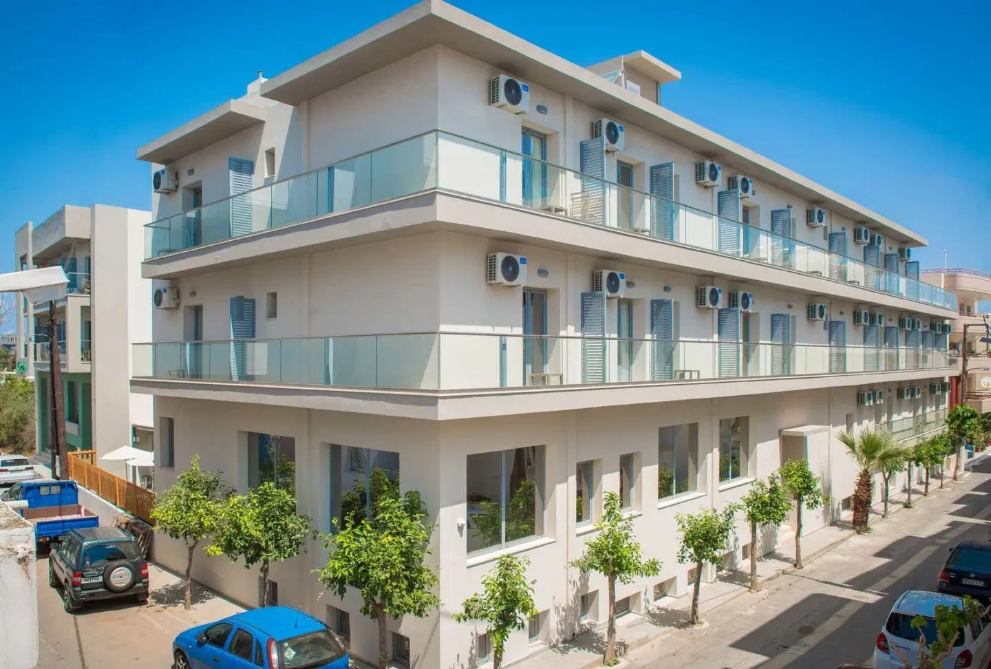 City Green Hotel EXTERIOR