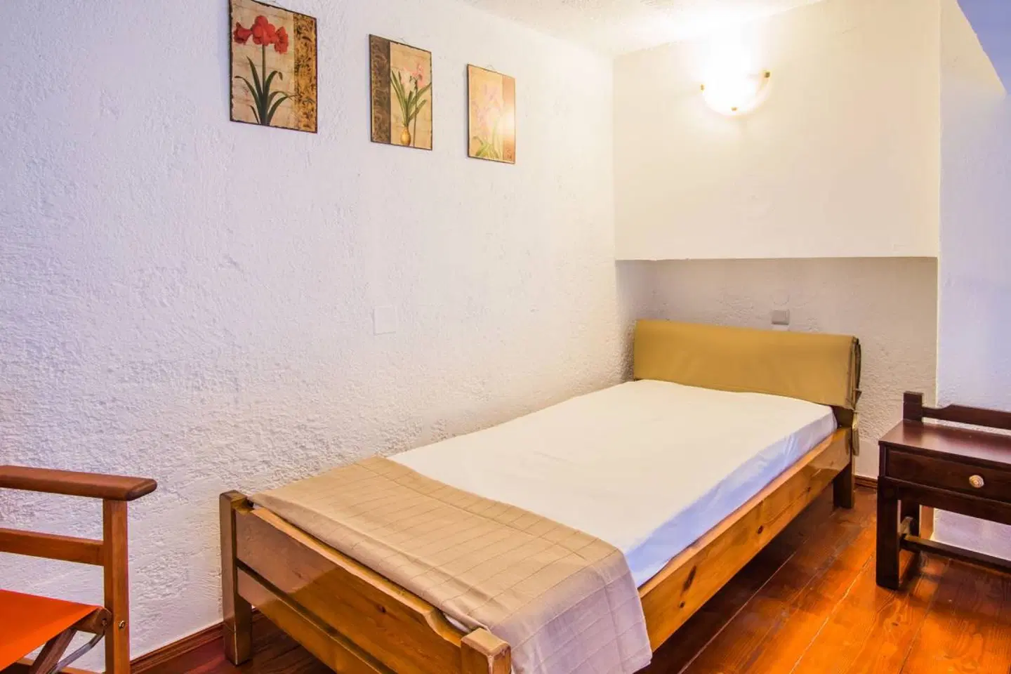 Marlena-STA Adults Only ROOM_EXAMPLE