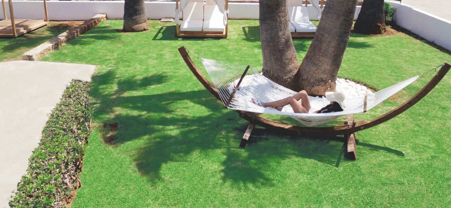 Akrogiali Beach Hotel Apartments Garten