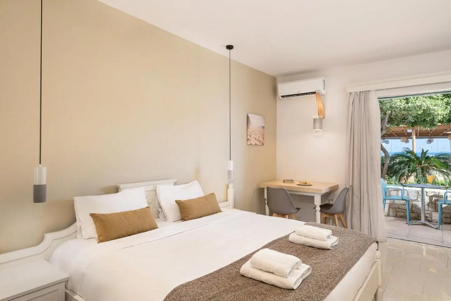 Caldera Village ROOM_EXAMPLE