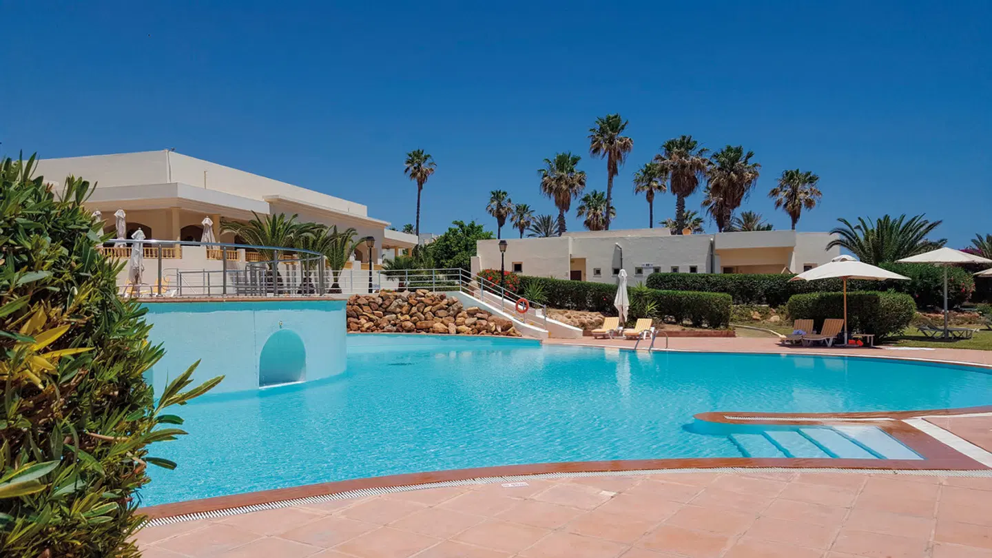 Calimera Delfino Beach Resort & Spa OUTDOOR_POOL