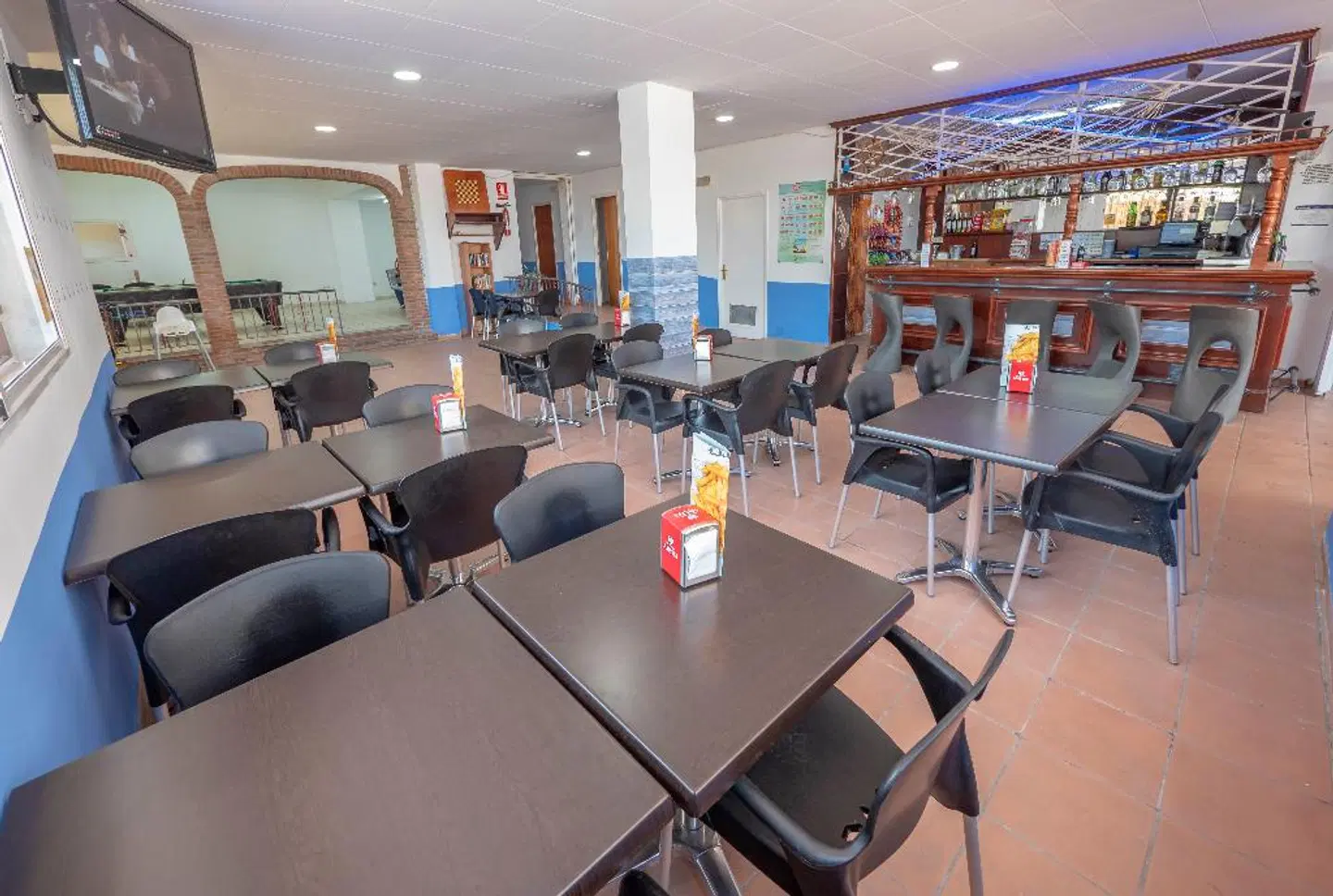 Apartamentos AR Muntanya Mar Bar