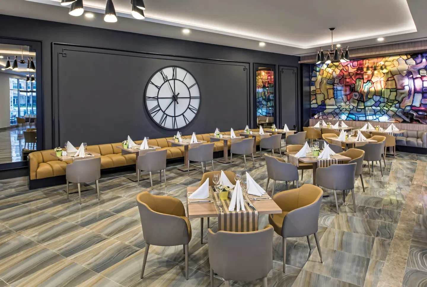 Delphin BE GRAND Resort Restaurant