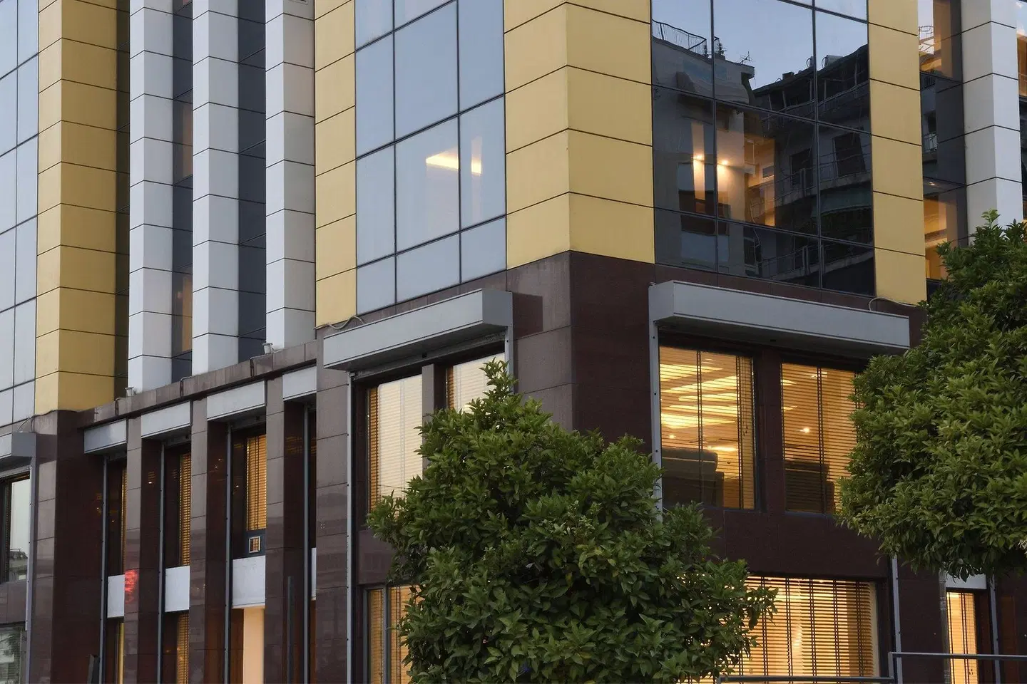 Athens Avenue Hotel EXTERIOR