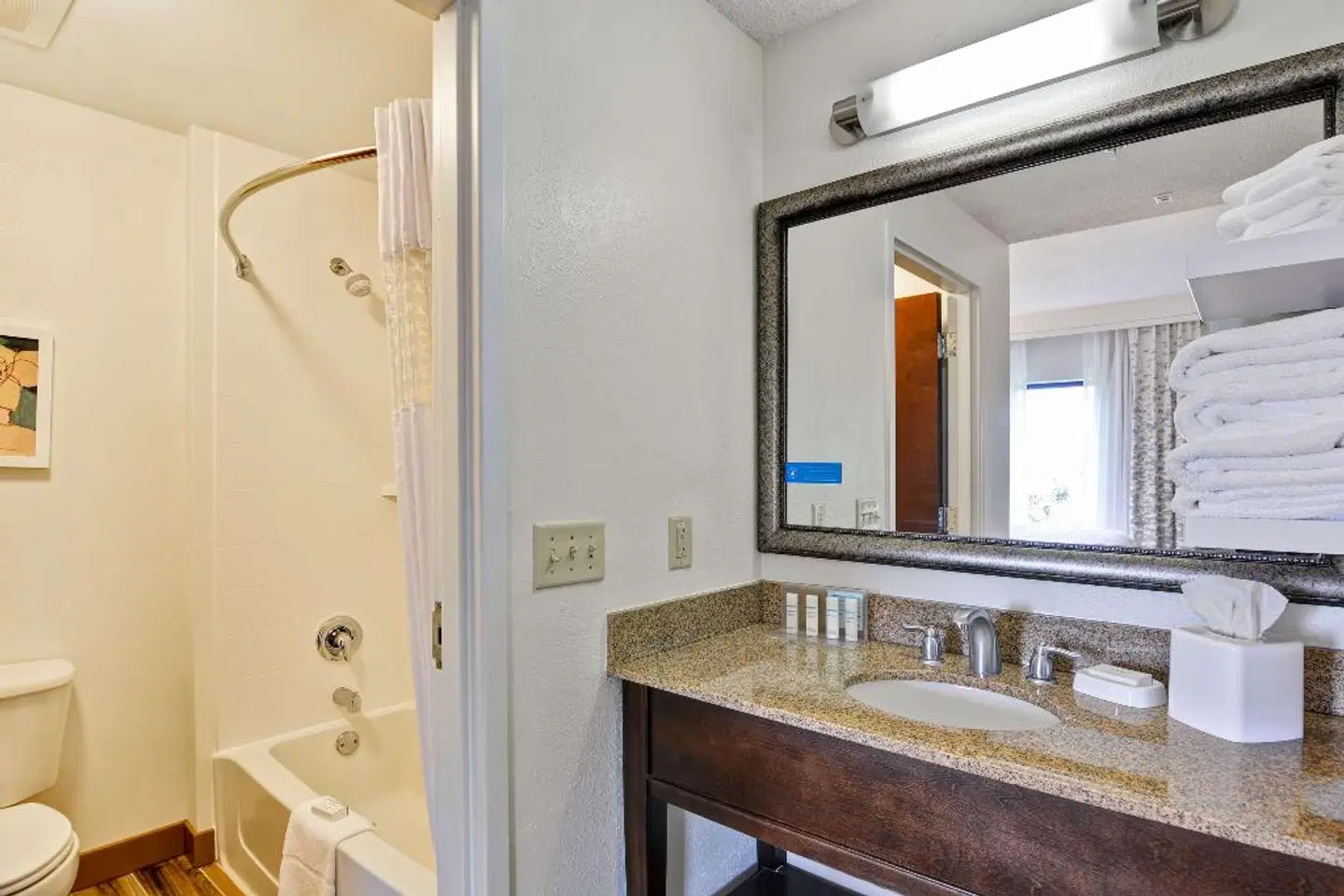 Hampton Inn & Suites Boynton Beach Badezimmer