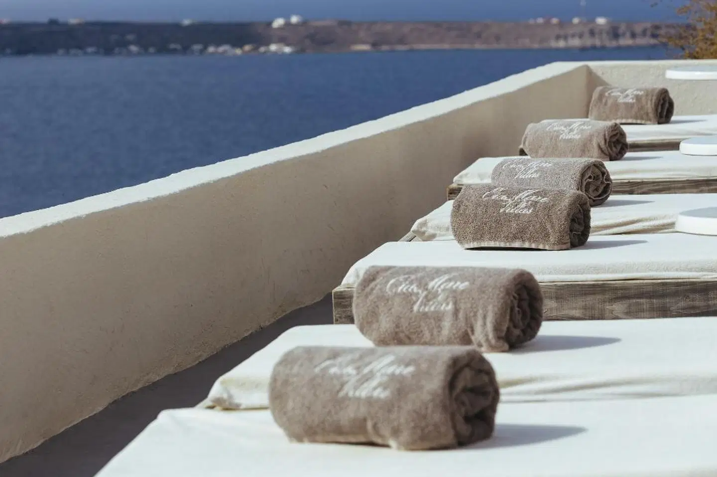 Oia Mare Villas Terrasse